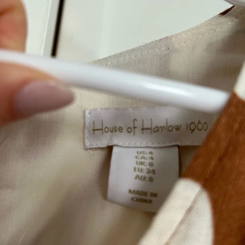 NWT House of Harlow Dress - Picture 2 of 3